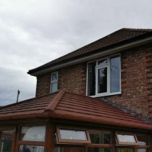 WarmerRoof Oak UPVC 320x240
