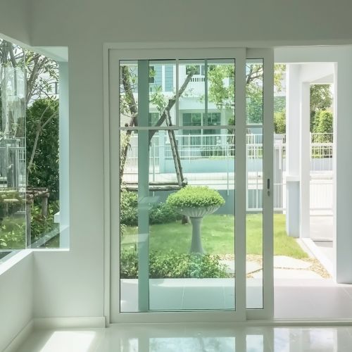 Interior,Atmosphere,Minimal,Style,Design,Of,Empty,Room,Show,White